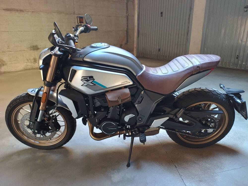 CFMOTO 700CL-X Heritage (2021 - 25)