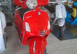 Vespa GTS 300 Super (2023 - 24) usata
