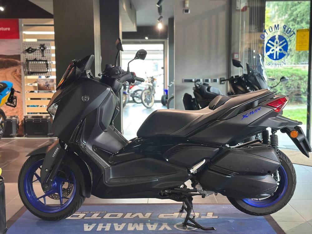 Yamaha X-Max 300 (2021 - 24) (2)