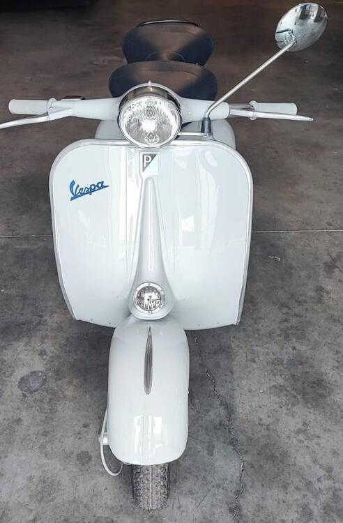 Piaggio VESPA 125 VBN 5T (2)