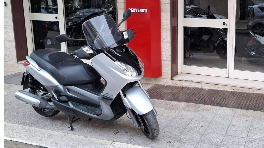 Yamaha X-Max 250 (2005 - 07) (4)