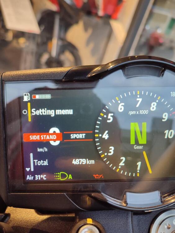 Ducati Scrambler 800 Icon Dark (2025) (2)