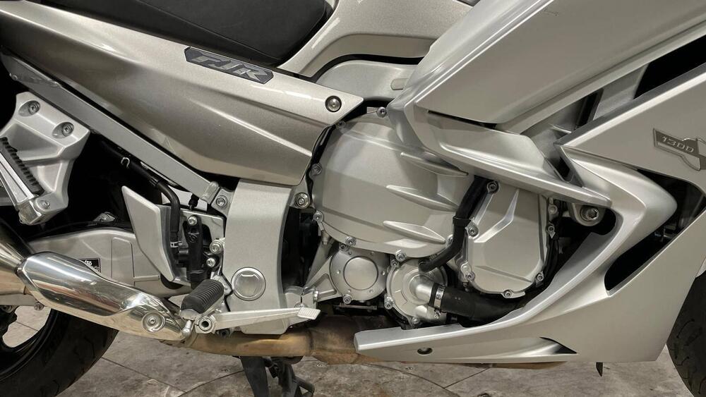 Yamaha FJR 1300 A (2016 - 20) (4)