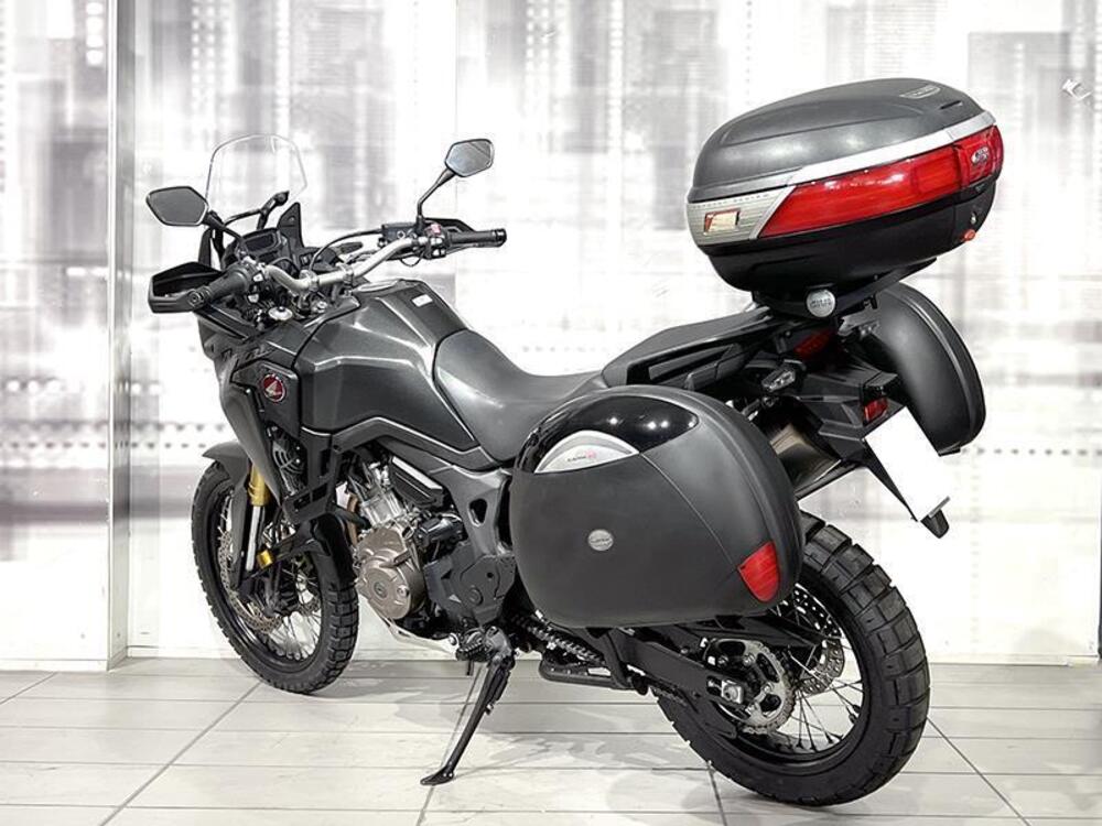 Honda Africa Twin CRF 1000L (2016 - 17) (2)