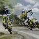 Husqvarna 701 Supermoto e 701 Enduro 2026: più CV, tecnologia e nuovo stile [GALLERY]