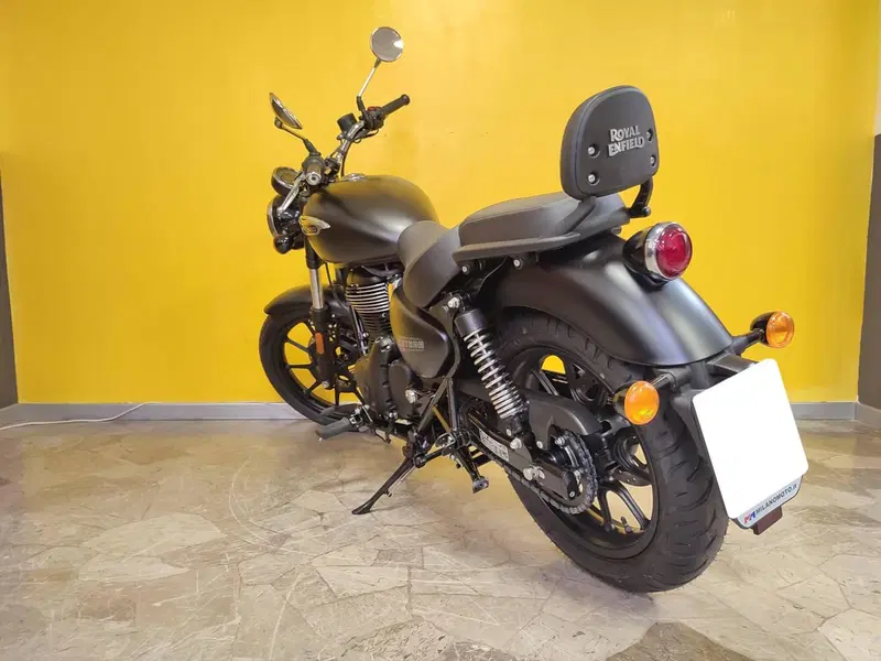 Royal Enfield Meteor 350 (2021 - 26) (4)