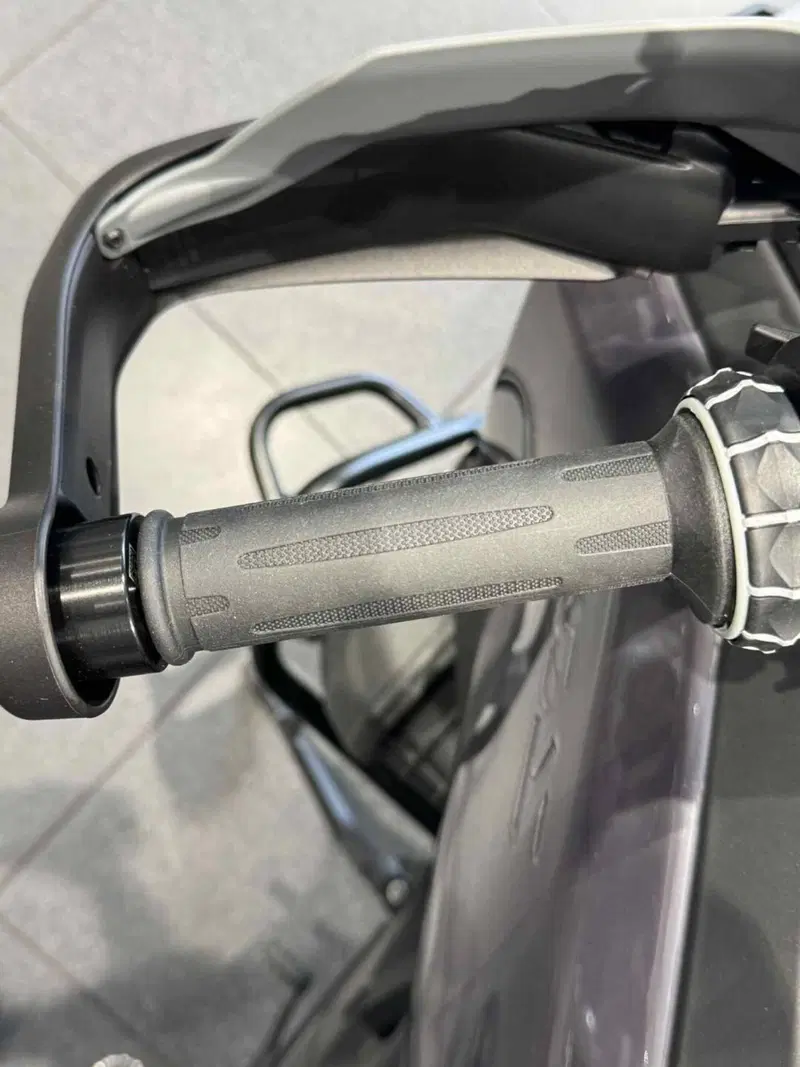 Bmw R 1300 GS Adventure ASA (2025 - 26) (2)