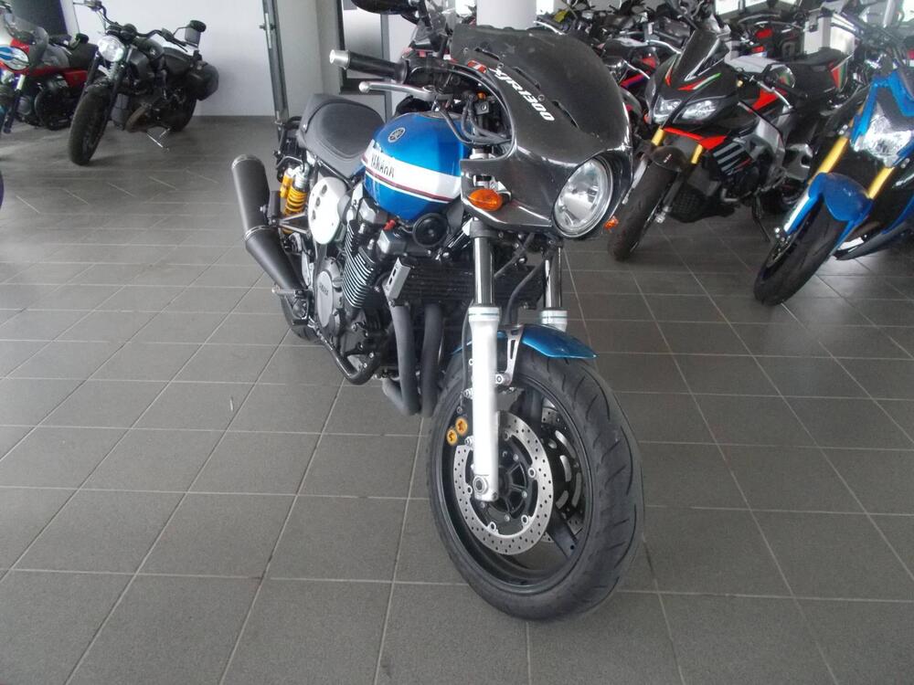 Yamaha XJR 1300 (2015 - 17)