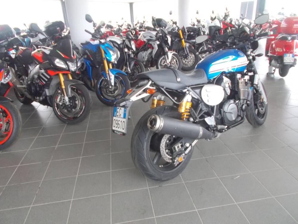 Yamaha XJR 1300 (2015 - 17) (3)