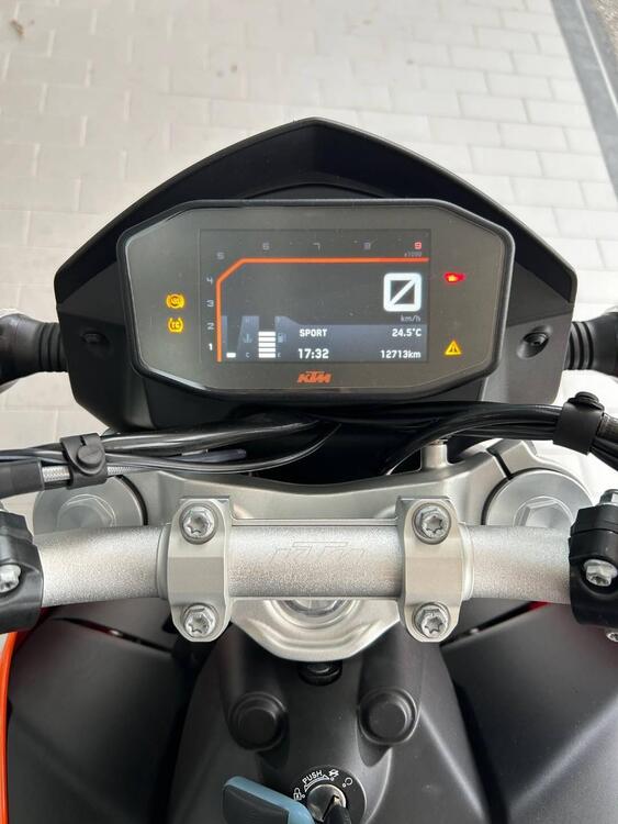 KTM 690 Duke (2016 - 19) (4)
