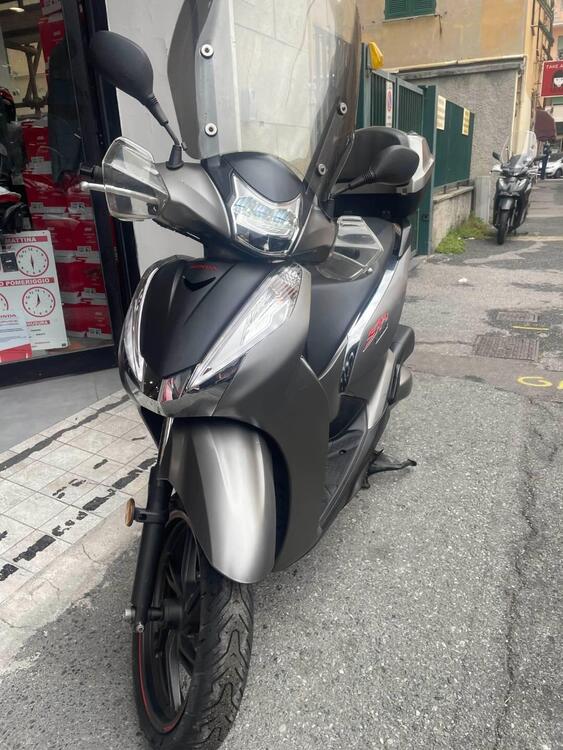 Honda SH 300 i Sport ABS (2018 - 20) (3)