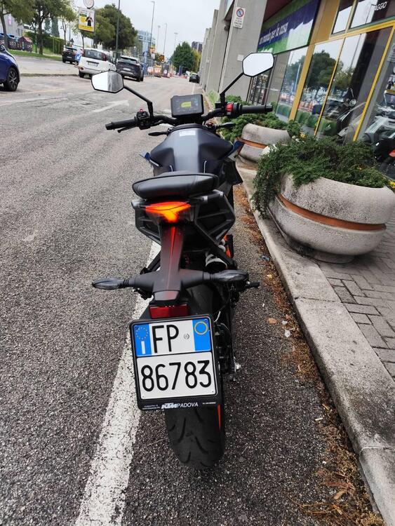 KTM 390 Duke (2024 - 26) (4)