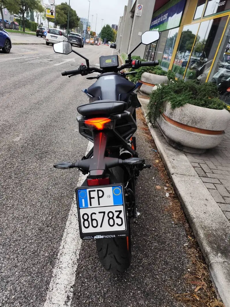 KTM 390 Duke (2024 - 25) (4)