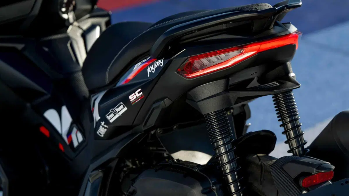 Aprilia SR GT 125 SR GT 125 Replica (2025 - 26) (7)