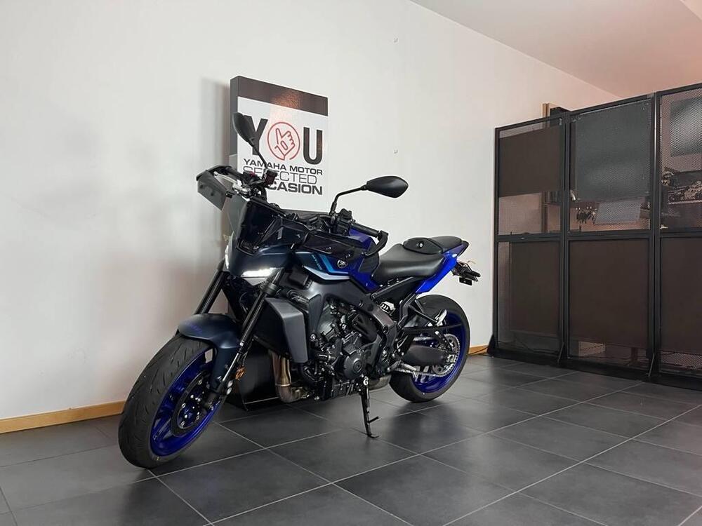 Yamaha MT-09 Y-AMT (2024 - 25) (3)