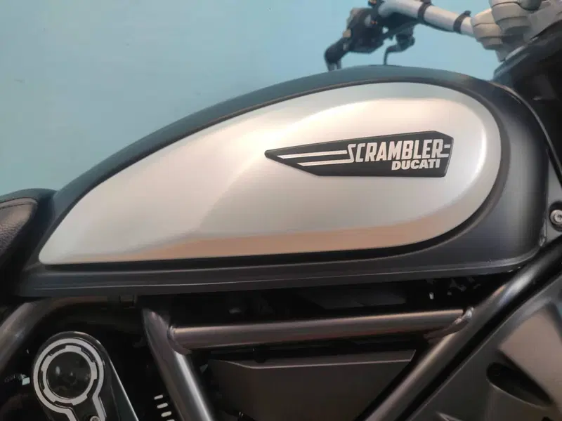 Ducati Scrambler 800 Icon Dark (2020) (10)