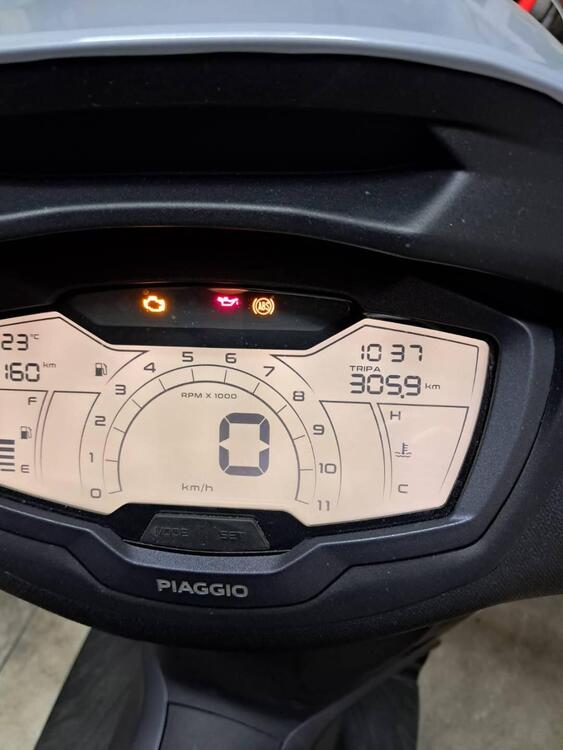 Piaggio Beverly 310 (2025) (2)