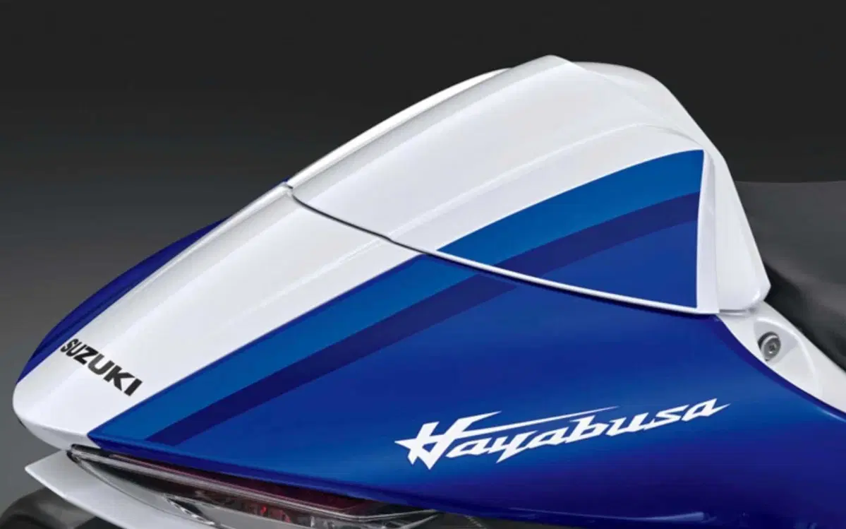 Suzuki Hayabusa 2026, torna la leggenda con l’edizione speciale Pearl Vigor Blue (3)