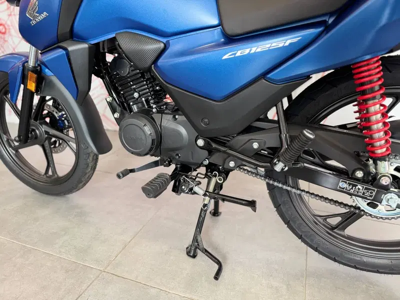 Honda CB 125 F (2021 - 25) (16)