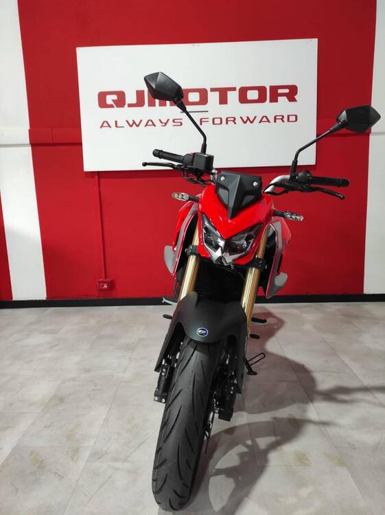 QJ Motor SRK 125 S (2025) (2)