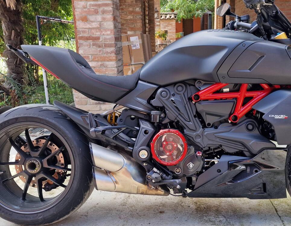 Ducati Diavel 1260 S (2021 - 22) (3)