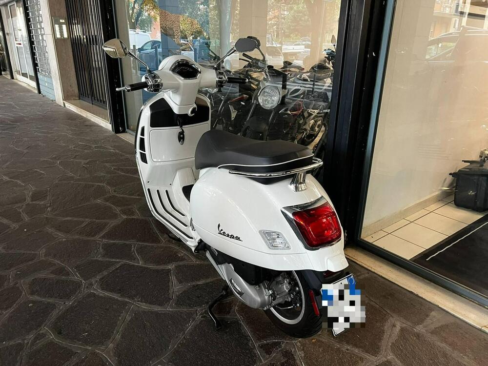 Vespa GTS 125 Super (2025) (3)