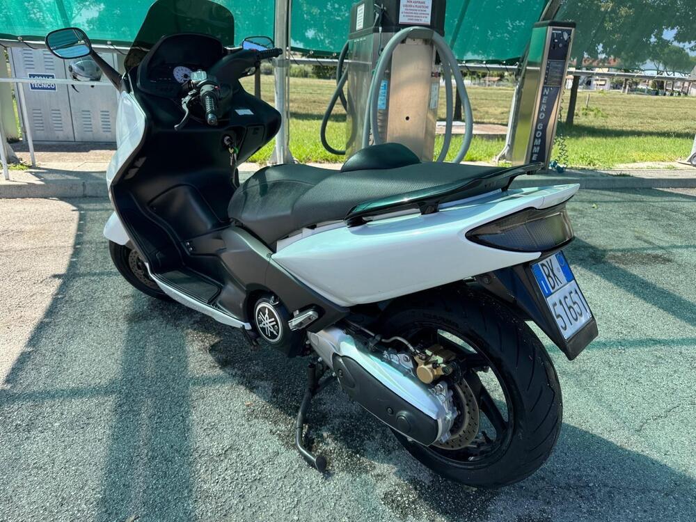 Yamaha T-Max 500 (2001 - 03) (3)