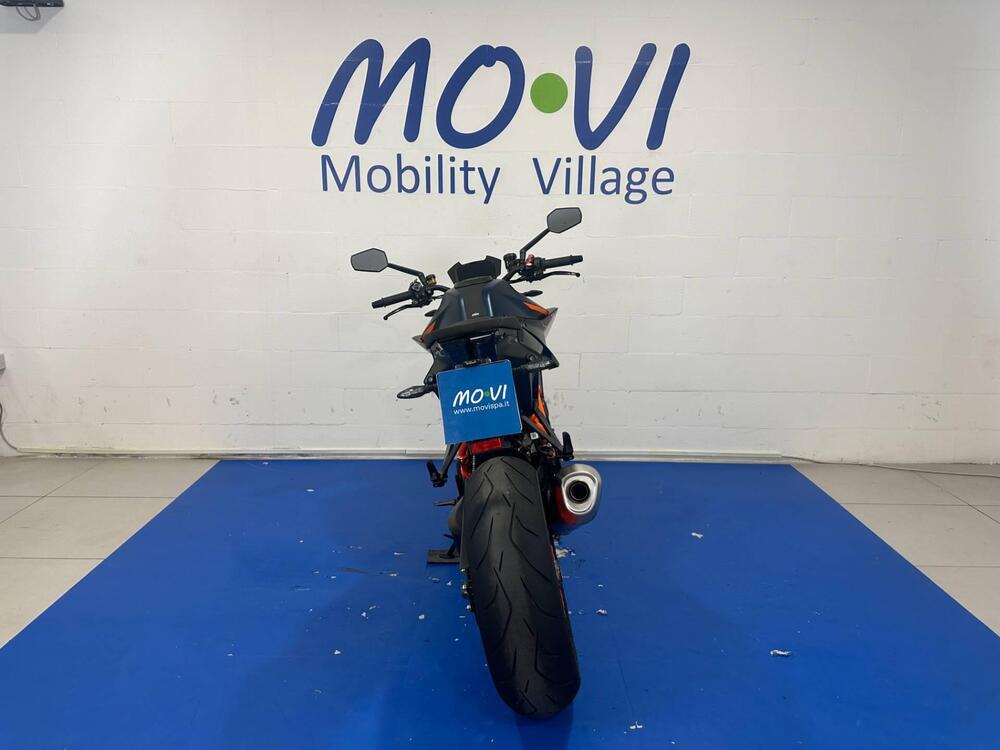 KTM 1290 Super Duke R (2022 - 23) (3)