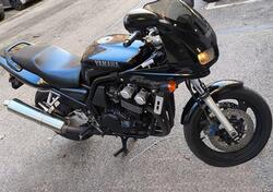 Yamaha FZS 600 Fazer (1998 - 01) usata