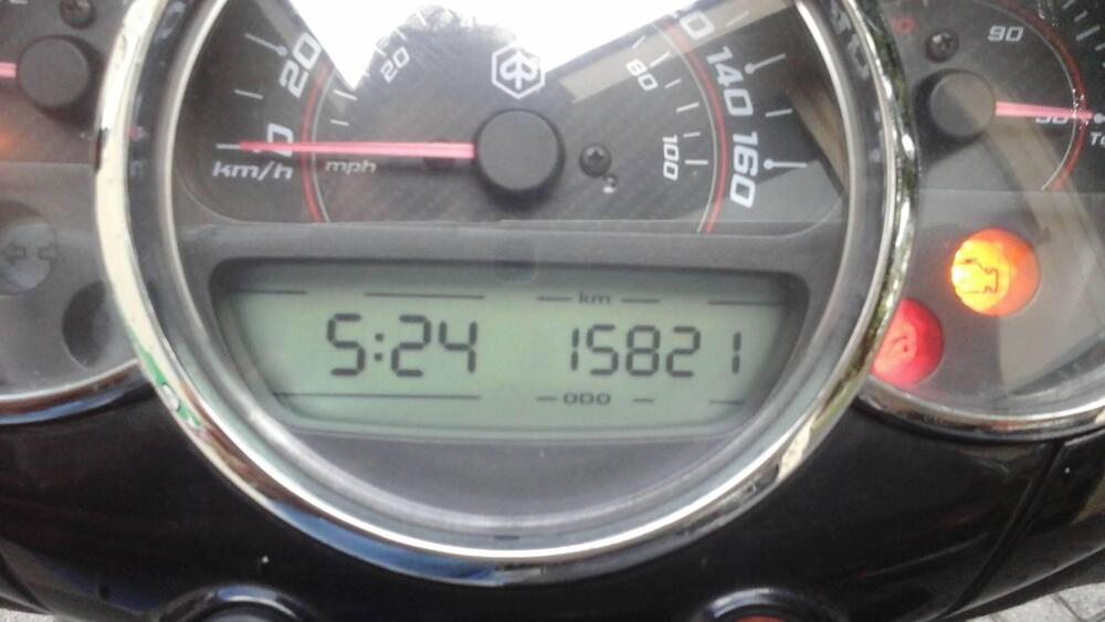 Piaggio Beverly 300 i.e. Police ABS-ASR (2017 - 20) (4)