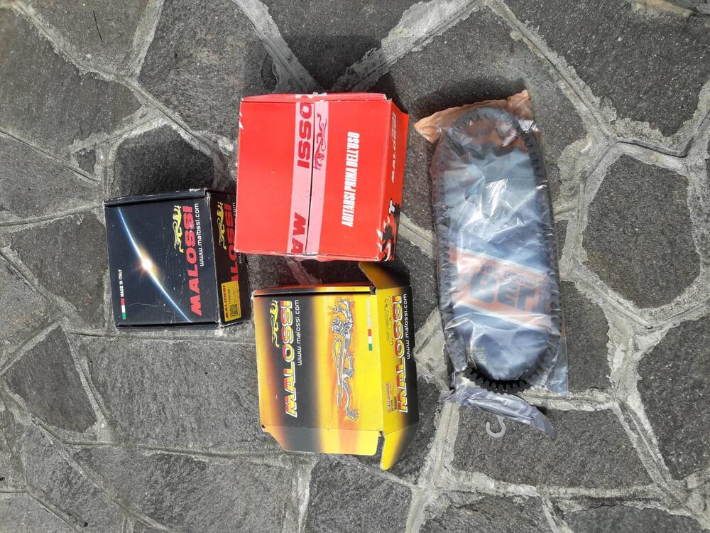 Suzuki Burgman AN 400 Lux (2012 - 16)