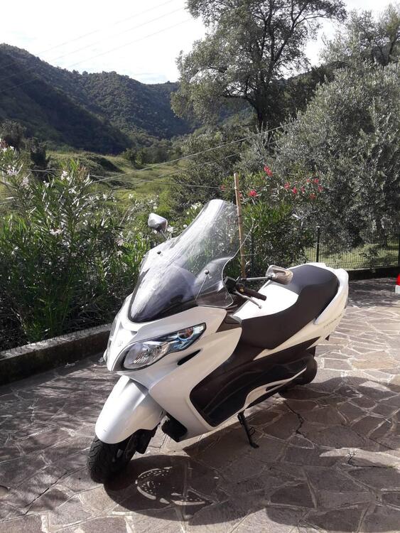 Suzuki Burgman AN 400 Lux (2012 - 16) (4)