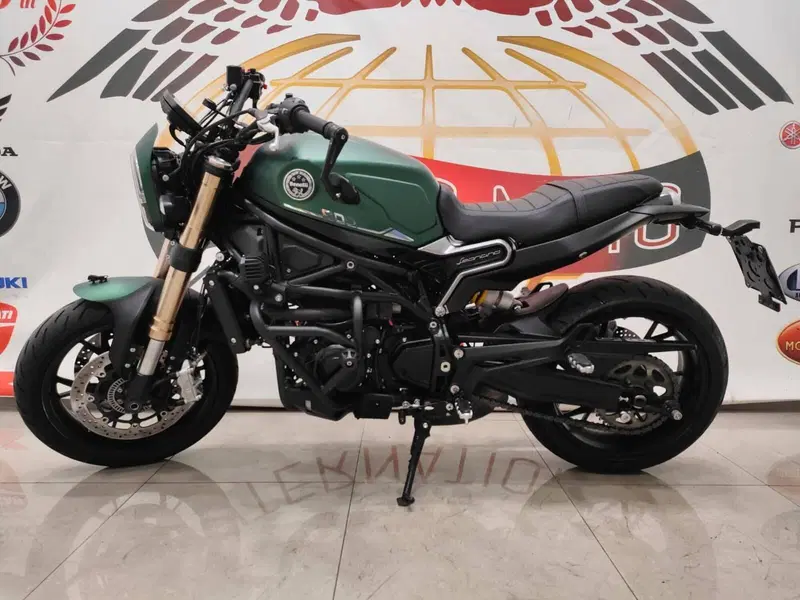Benelli Leoncino 800 (2022 - 26)