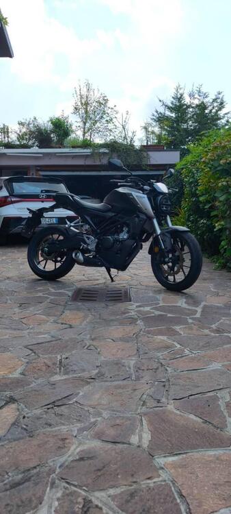 Honda CB 125 R (2018 - 20) (3)