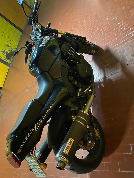 Triumph Speed Triple 900 (1993 - 02) (4)