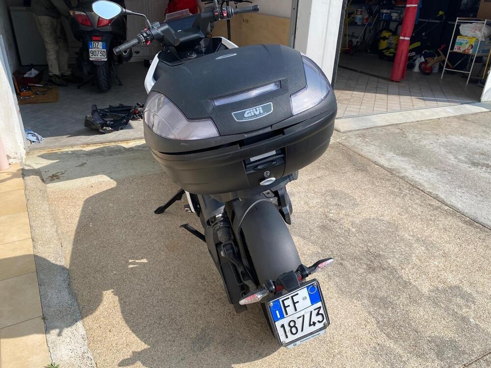 Bmw CE 04 (2021 - 25) (3)