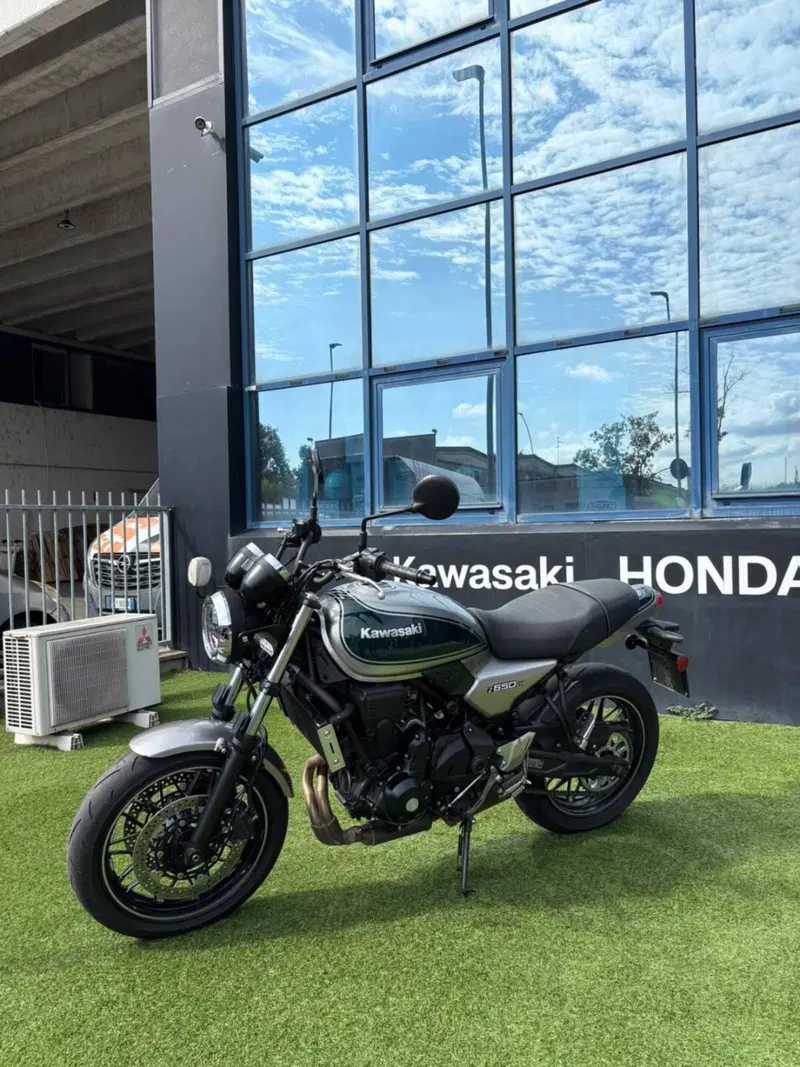 Kawasaki Z 650 RS (2022 - 24) (3)