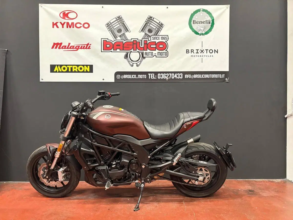 Benelli 502 C (2021 - 25) (3)