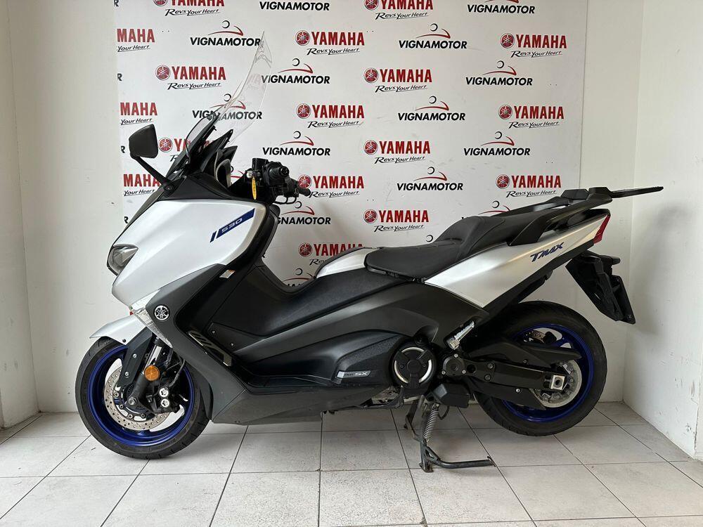 Yamaha T-Max 530 SX (2017 - 19) (2)