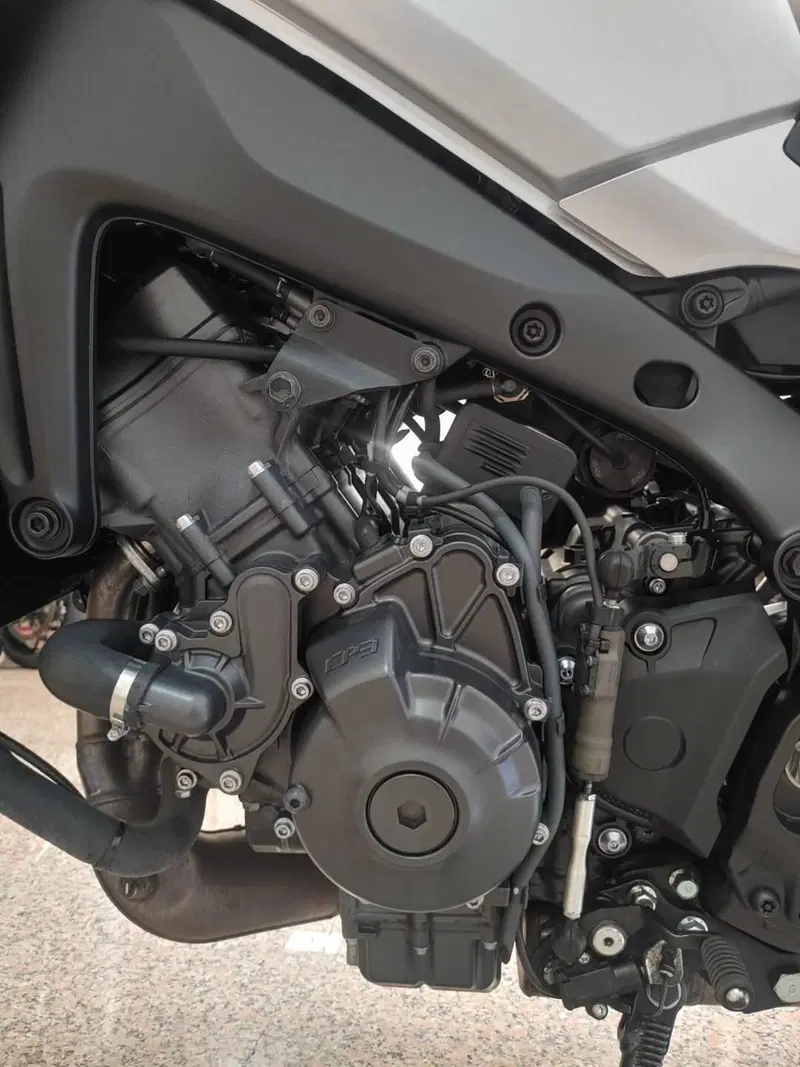Yamaha Tracer 9 GT (2021 - 24) (9)
