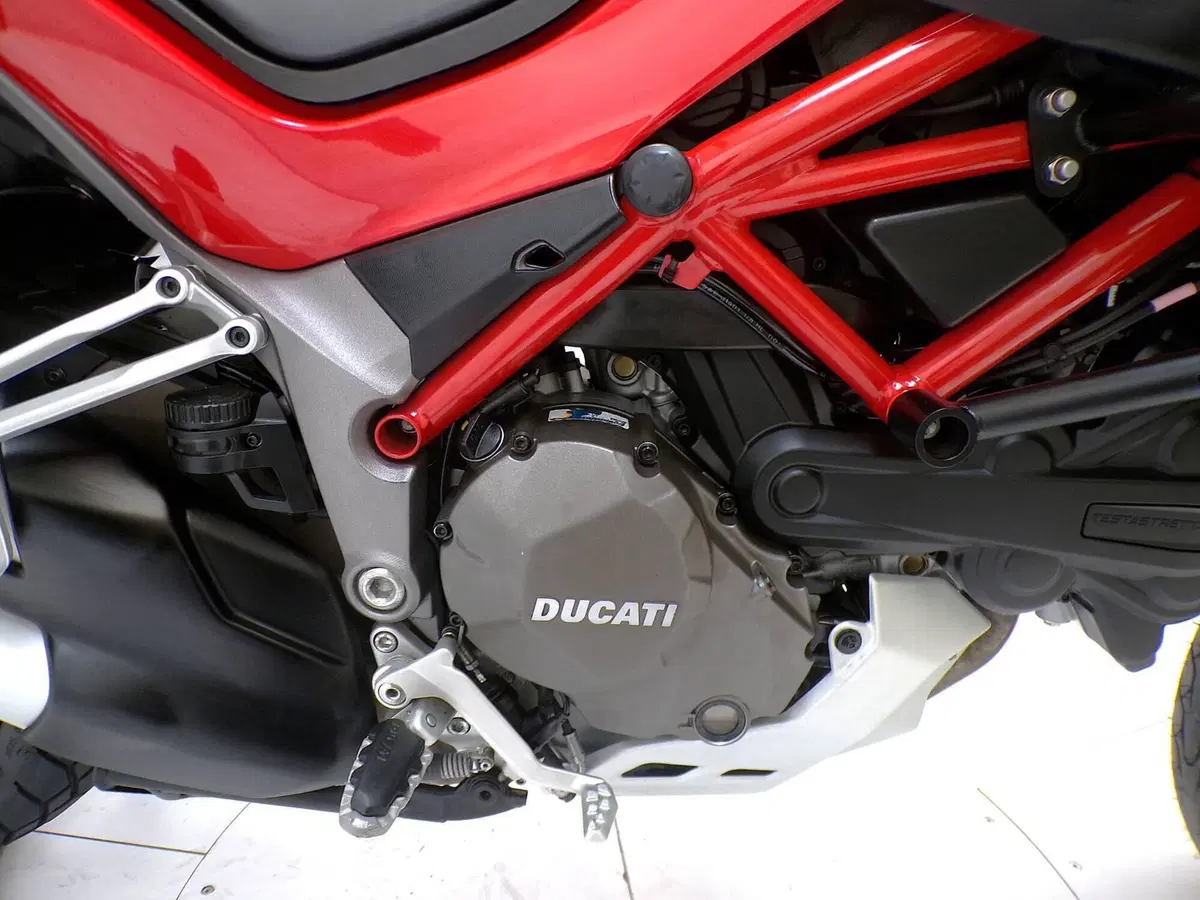 Ducati Multistrada 1200 S (2015 - 17) (8)