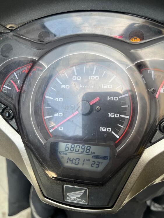 Honda SH 300 i ABS (2016 - 20) (4)