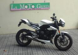 Triumph Street Triple RS (2017 - 19) usata