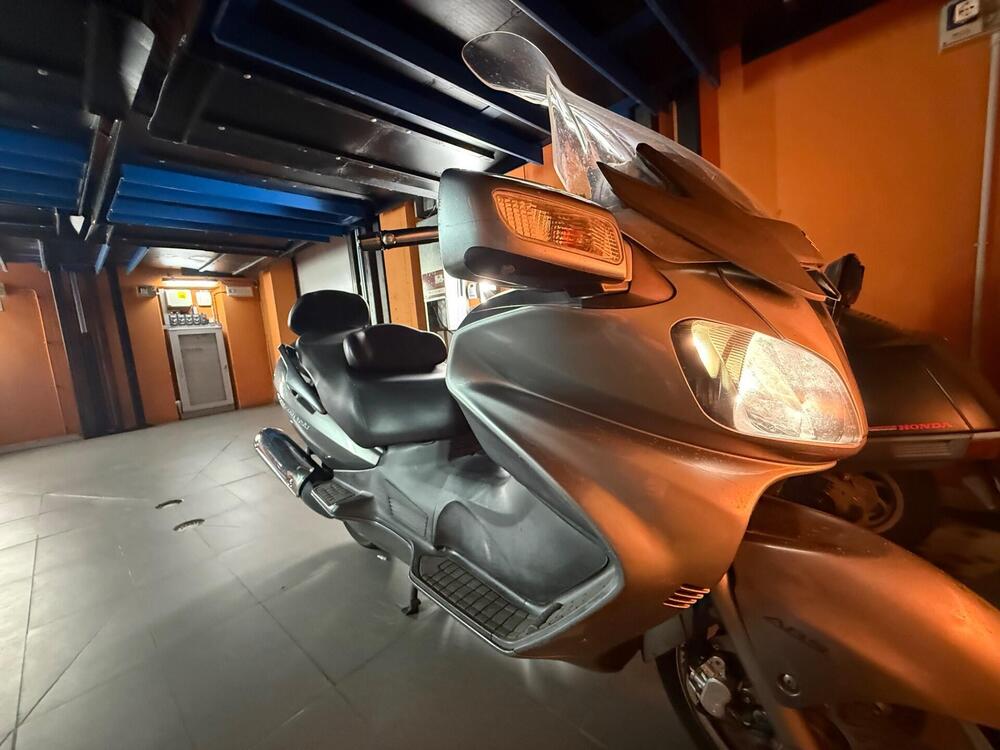 Suzuki Burgman AN 650 Executive ABS (2006 - 12) (5)