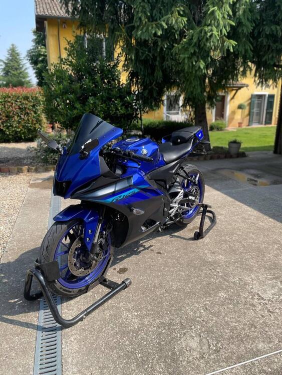 Yamaha YZF R125 (2023 - 25)