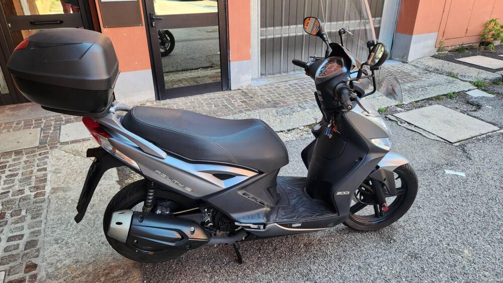 Kymco Agility 200i R16 + (2014 - 17) (3)