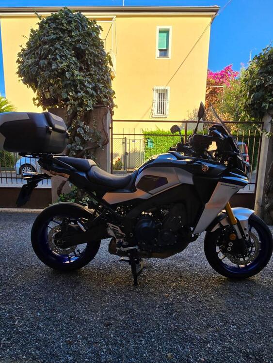 Yamaha Tracer 9 GT+ (2023 - 24) (2)
