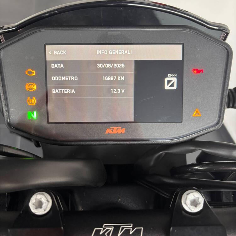 KTM 890 Duke GP (2022 - 23) (5)