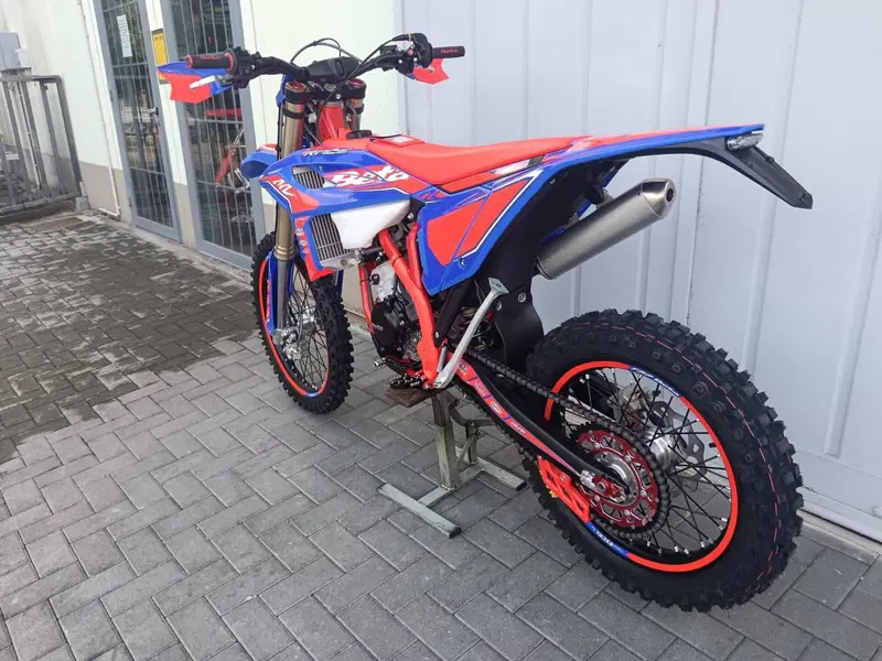 Betamotor RR 125 2T Enduro Race (2026) (6)