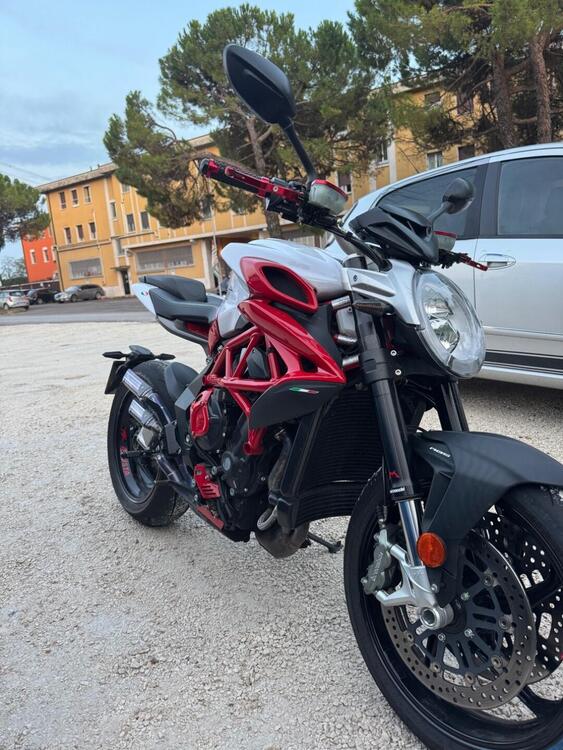 MV Agusta Brutale 800 EAS ABS (2016 - 19)